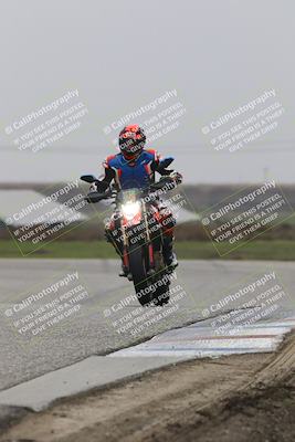 media/Nov-29-2025-TrackDaz (Sat) [[10ae2d9bce]]/C Group/Session 4 (Wheelie Bump)/